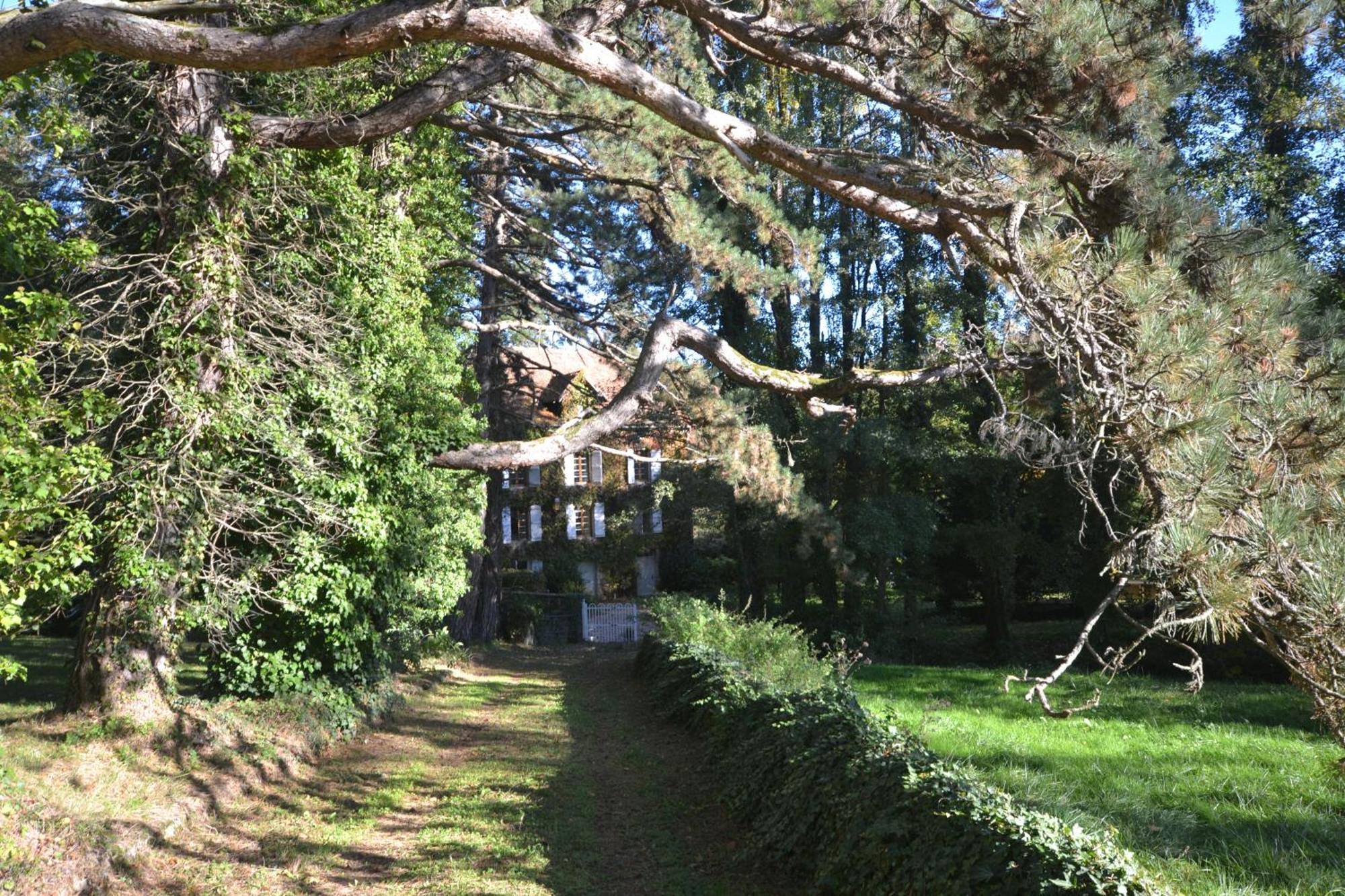 مبيت وإفطار Le Domaine De Moroges المظهر الخارجي الصورة